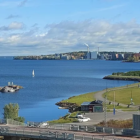Apartment Penthouse-tasokas Moderni Kaupunki Huoneisto Huipulla -iso Jacuzzi Omalla Kattoterassilla - Aurinkotuolit Ja Aurinko Odottaa Sinua - Huikea Maisema- - 10 Hloe - Free Parking Tampere