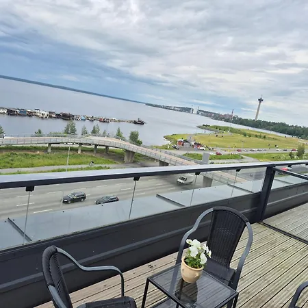Apartment Penthouse-tasokas Moderni Kaupunki Huoneisto Huipulla -iso Jacuzzi Omalla Kattoterassilla - Aurinkotuolit Ja Aurinko Odottaa Sinua - Huikea Maisema- - 10 Hloe - Free Parking